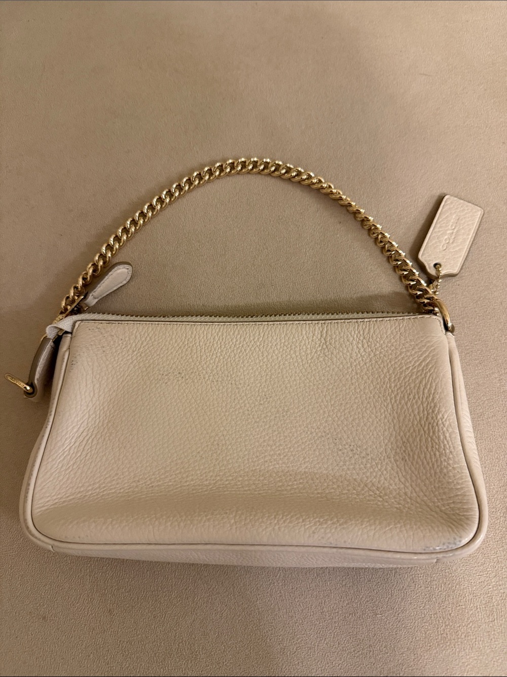 Coach Nolita 19 Pebbled Leather Shoulder Bag in Cream with Gold Chain - Picture 3 of 10